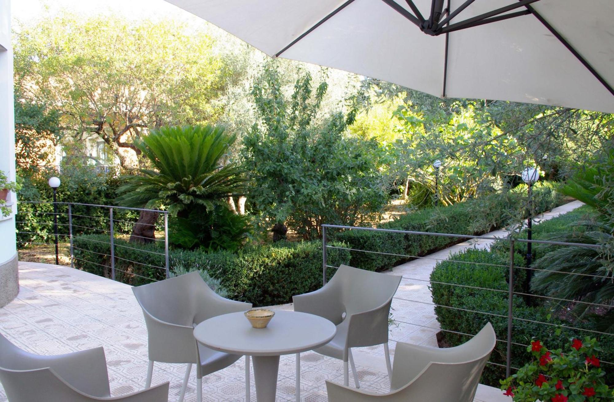 La Piccola Locanda Modica Bagian luar foto