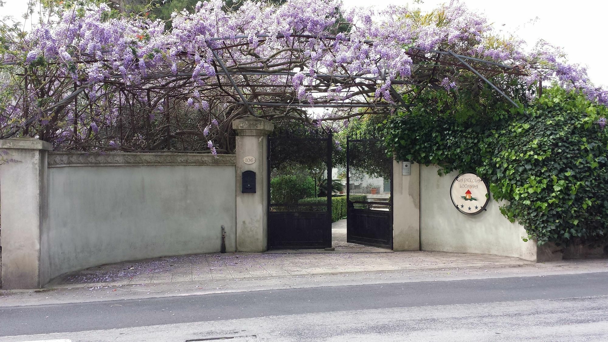 La Piccola Locanda Modica Bagian luar foto